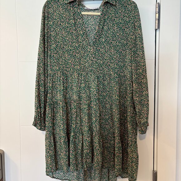 Zara Green Long Sleeved Floral Baby Doll Style - Picture 3 of 4